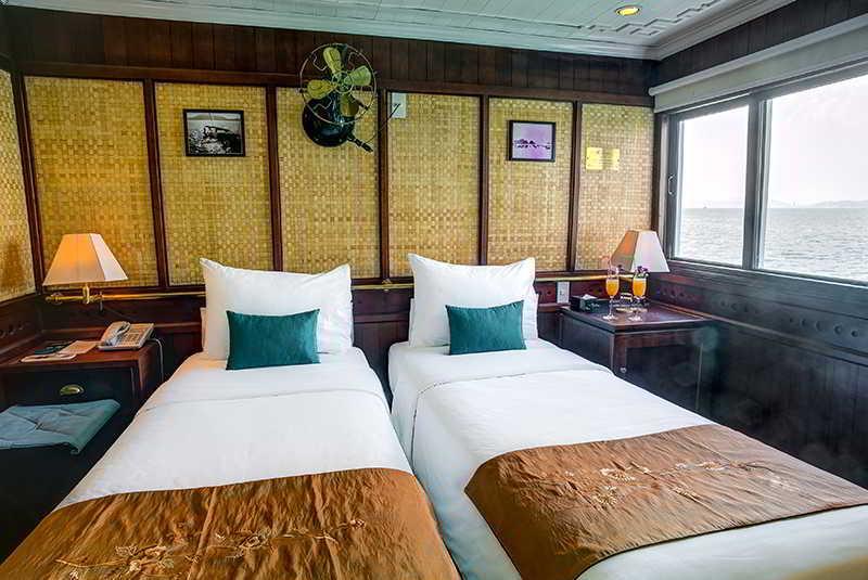 Bhaya Classic Cruises Hạ Long Exterior foto